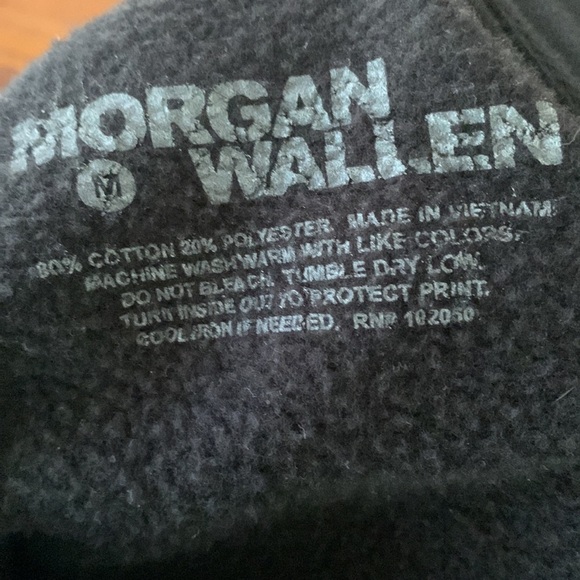 Morgan Wallen Official Heavyweight Blur Photo Black Hooded Sweatshirt Sz M - Picture 4 of 10